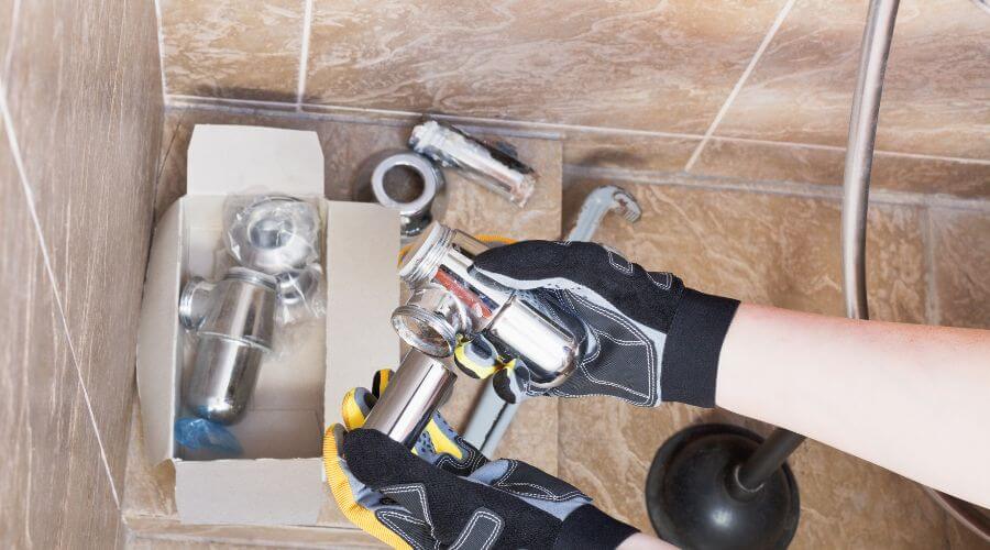 Professional gutter cleaning in New Brunswick, NJ